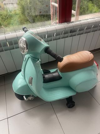 Moto Vespa Eléctrica  (solo venta en persona)
