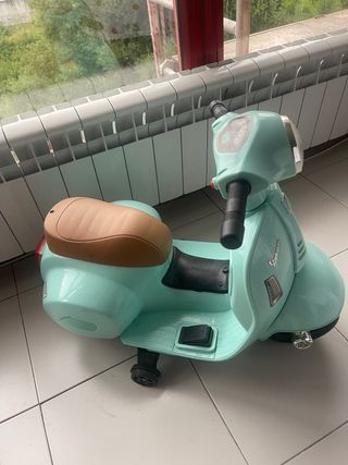 Moto Vespa Eléctrica  (solo venta en persona)