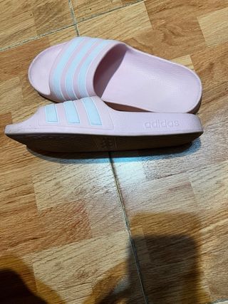 Chanclas Adidas rosas mujer, talla 37
