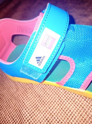 Sandalias Adidas Lego Niño