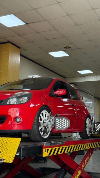 Renault Clio RS 197