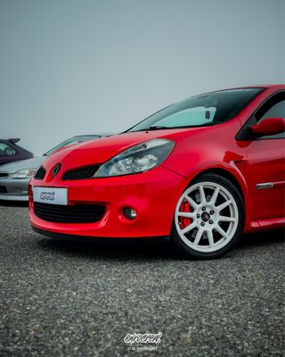 Renault Clio RS 197