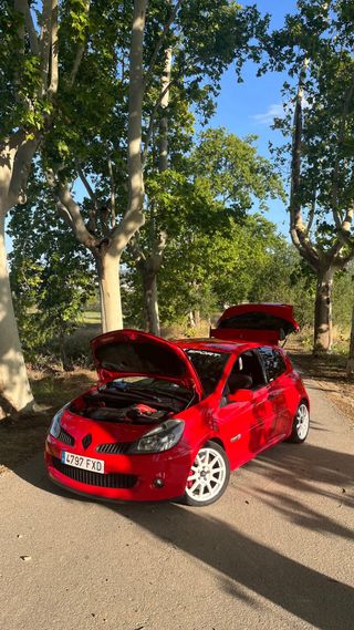 Renault Clio RS 197