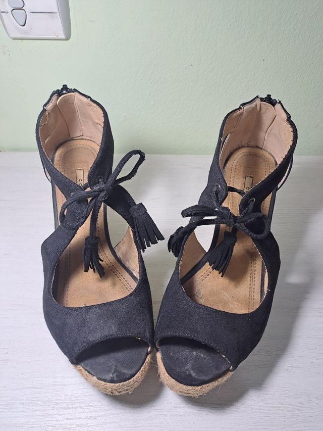 Sandalias cuña negras -talla 39