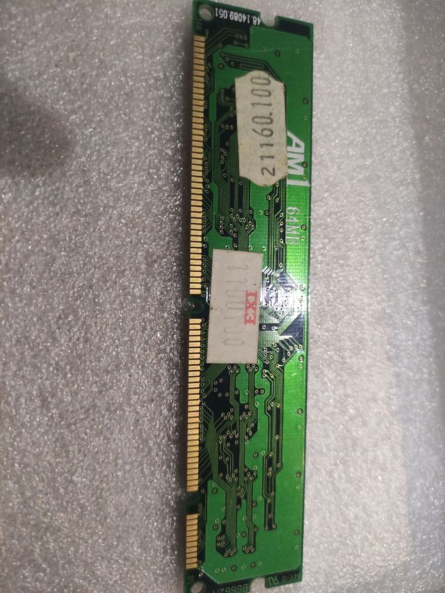 SDRAM 64MB PC100 - Memoria RAM 168 pines