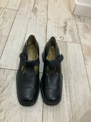 Zapatos Camper negros - tacón