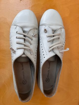 zapatos 38 blanco roto