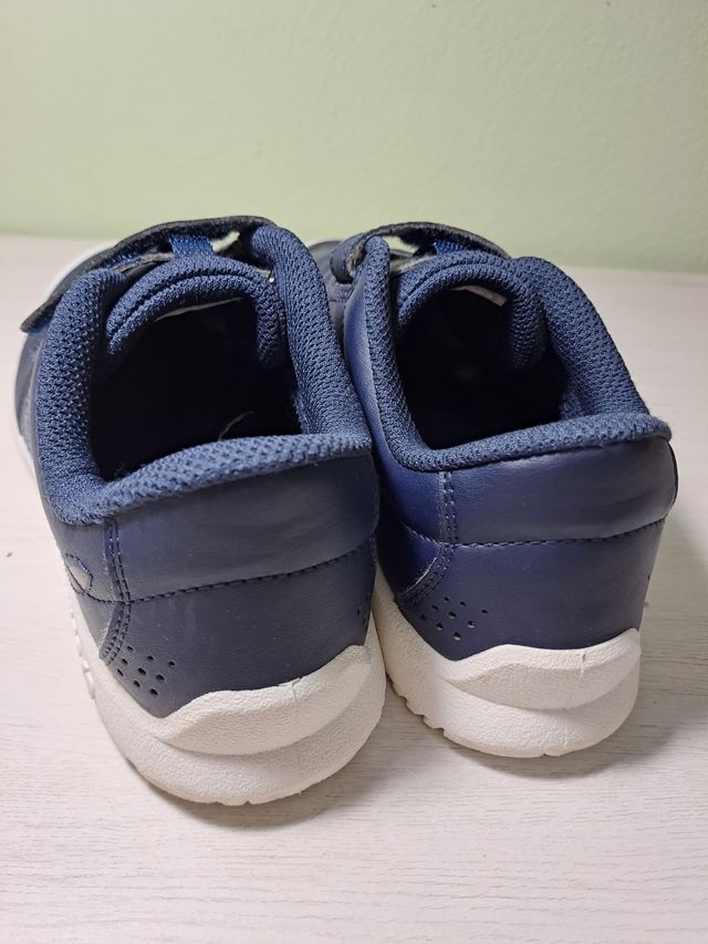 Zapatillas niño velcro talla 37