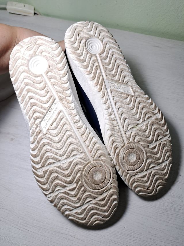 Zapatillas niño velcro talla 37