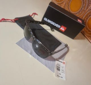 Gafas Quiksilver negras y gris 