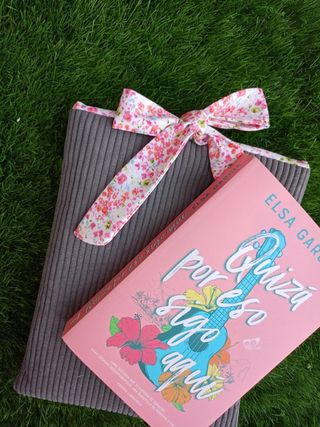 Funda libros pana gris-flores