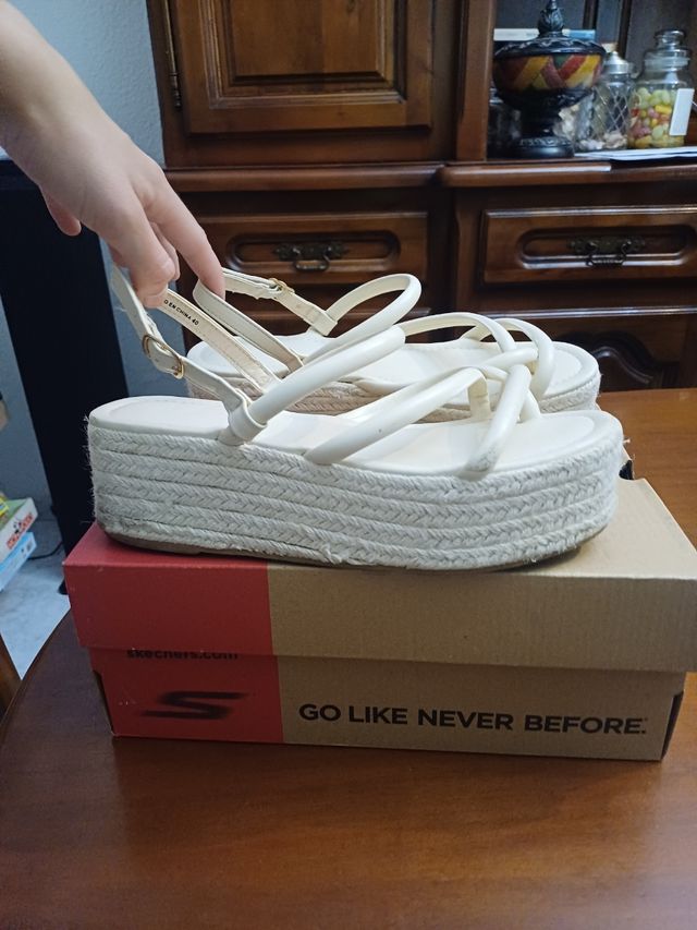 Sandalias plataforma blancas