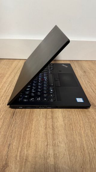 Lenovo ThinkPad X280 8RAM/i5/256NVMe win11 Office