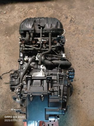Motor Suzuki GSR 750cc (2015) RM: R749-132320