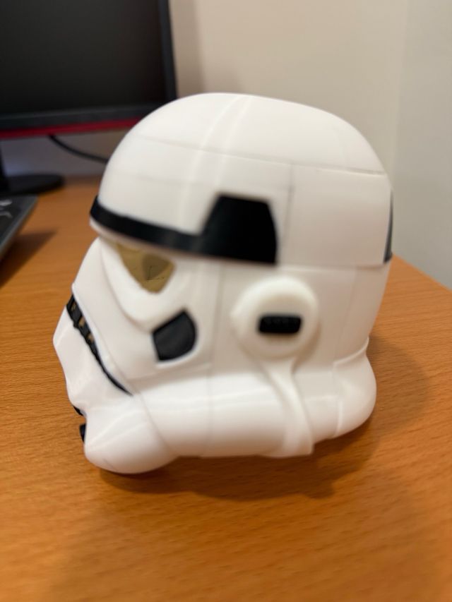 casco soldado imperial