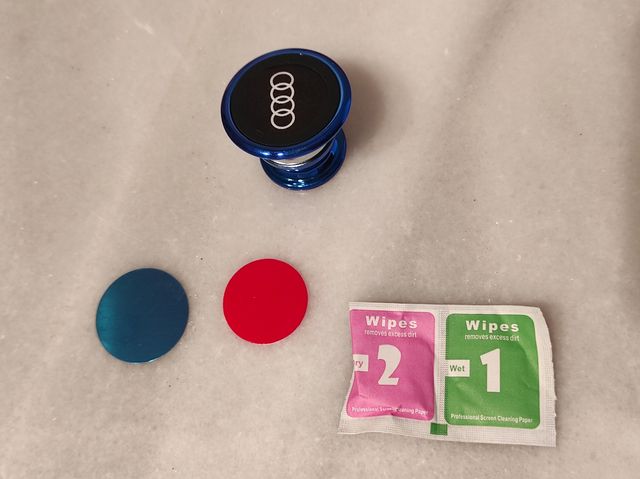 DOIS SUPORTE MAGNÉTICO PARA TELEFONE NO CARRO SÃO 2