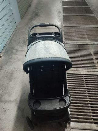 Carro paseo bebé ligero