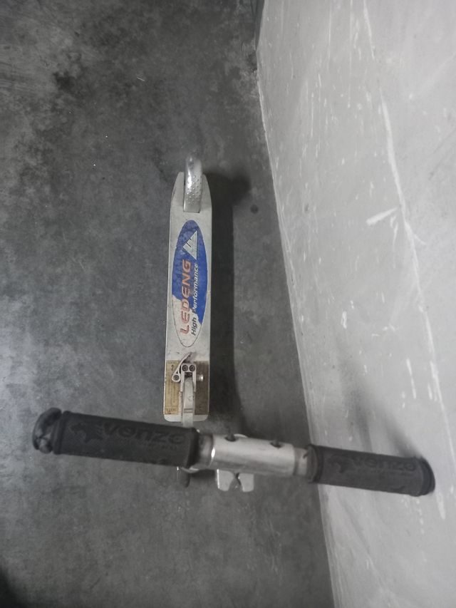 Patinete Ledeng - Alta resistencia