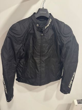 Cazadora Dainese moto