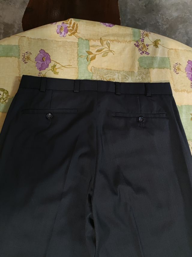 Pantalón Pinza Negro C&A Talla 40