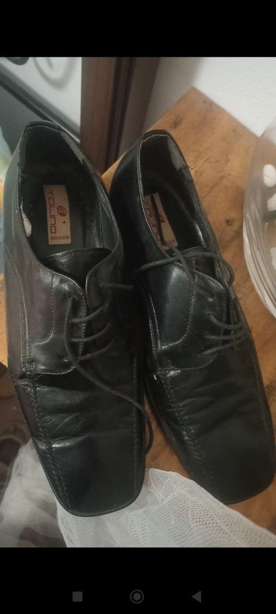 Zapatos negros de vestir