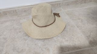 Gorro playa beige