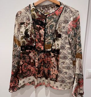 Blusa Zara multicolor estampada