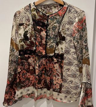 Blusa Zara multicolor estampada