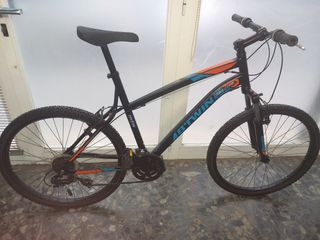 Bicicleta MTB Btwin Rockrider