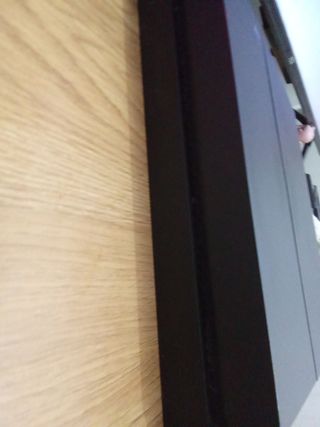 PS4 (PlayStation 4) negra
