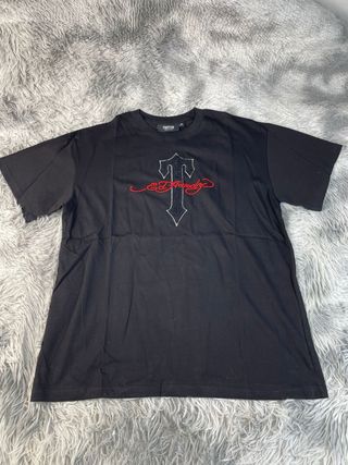 Camiseta Trapstar x Ed Hardy 