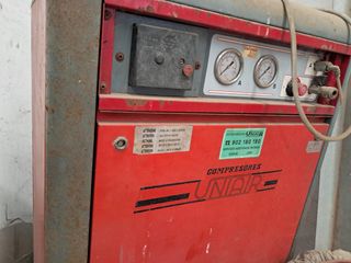Compresor Uniair .depósito de 24litros