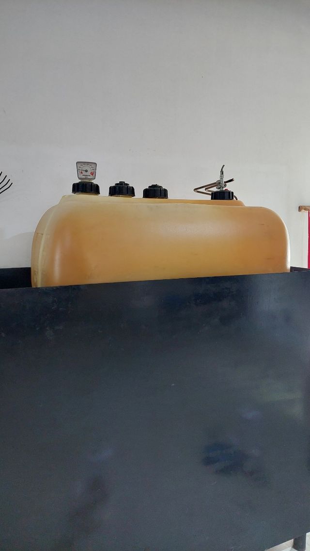 Depósito gasoil 1000L Homologado con bañera cubeta