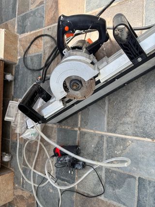 Sierra ingletadora para azulejos RNZI - 1200W