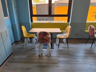 Mesas y sillas cafetería, restaurantes - ¡Oferta!