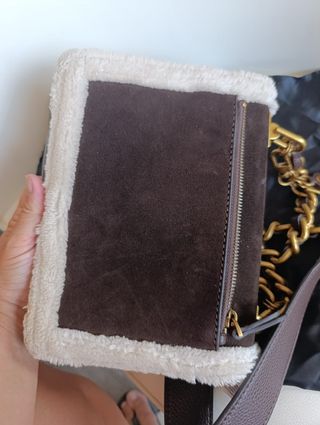 Bolso Guess marrón-blanco