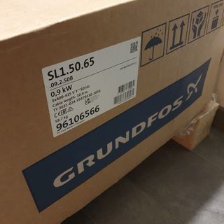 Bomba sumergible Grundfos de aguas residuales