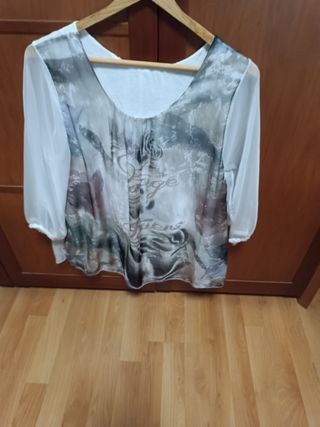 Blusa camiseta mujer mangas transparentes