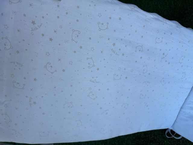 Chichonera bebé 3 piezas estrellas gris