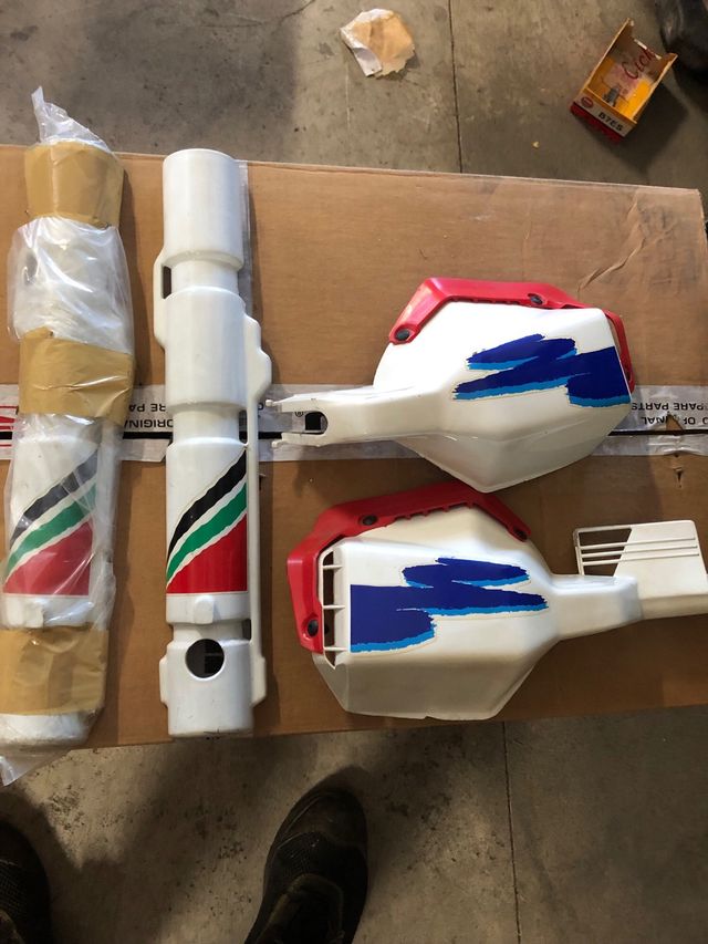 Juego Cubremanetas Drac blancos nuevos a estrenar