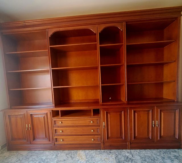 Mueble librería maciza