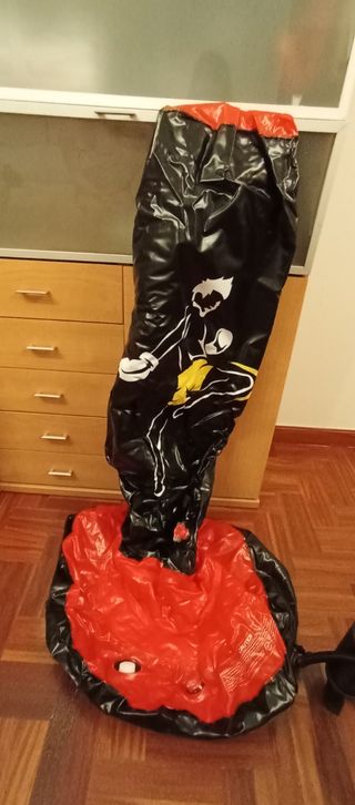 Juego de Saco de Boxeo Inflable infantil