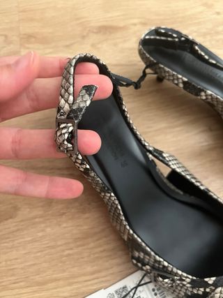 Zapatos Zara tacón serpiente 39