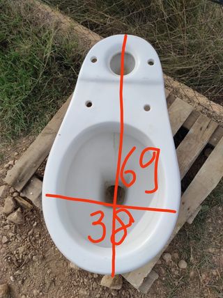 Inodoro wáter. 
Bidé Roca.