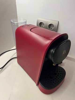 Cafetera Philips L'OR Barista roja