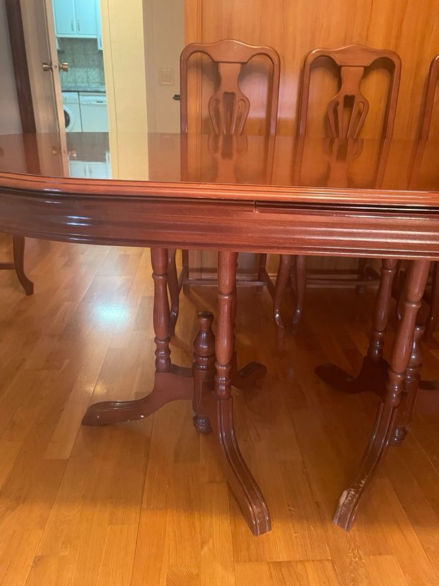 Mesa comedor ovalada madera