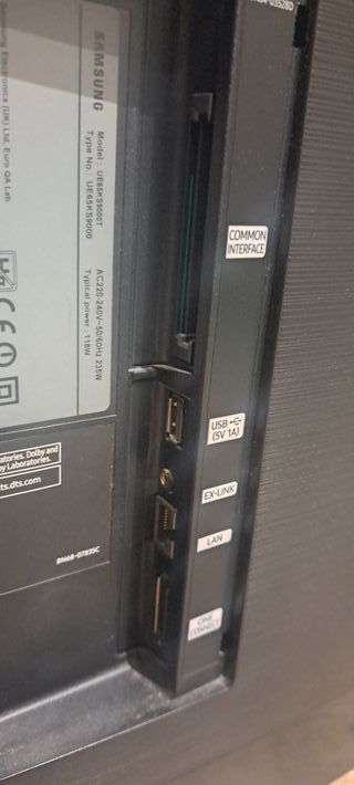 Televisor SmartTV 65 pulgadas 4K QLED CurvoSamsung