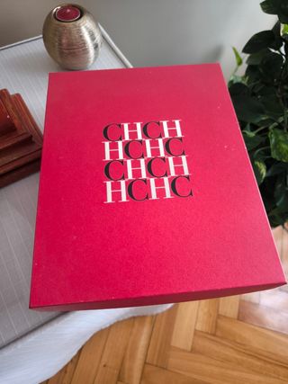 Sandalias cuña Carolina Herrera rojas