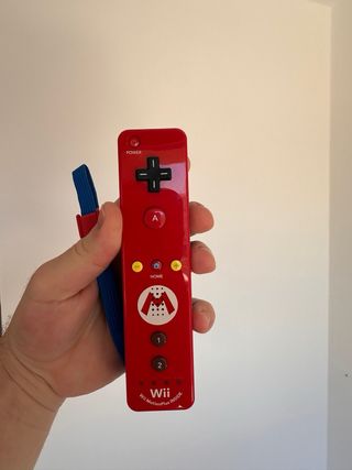 Edición limitada de Mario con Wii MotionPlus