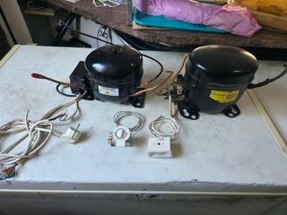 80 los dos compresores Compresor Danfoss FR8.5G &